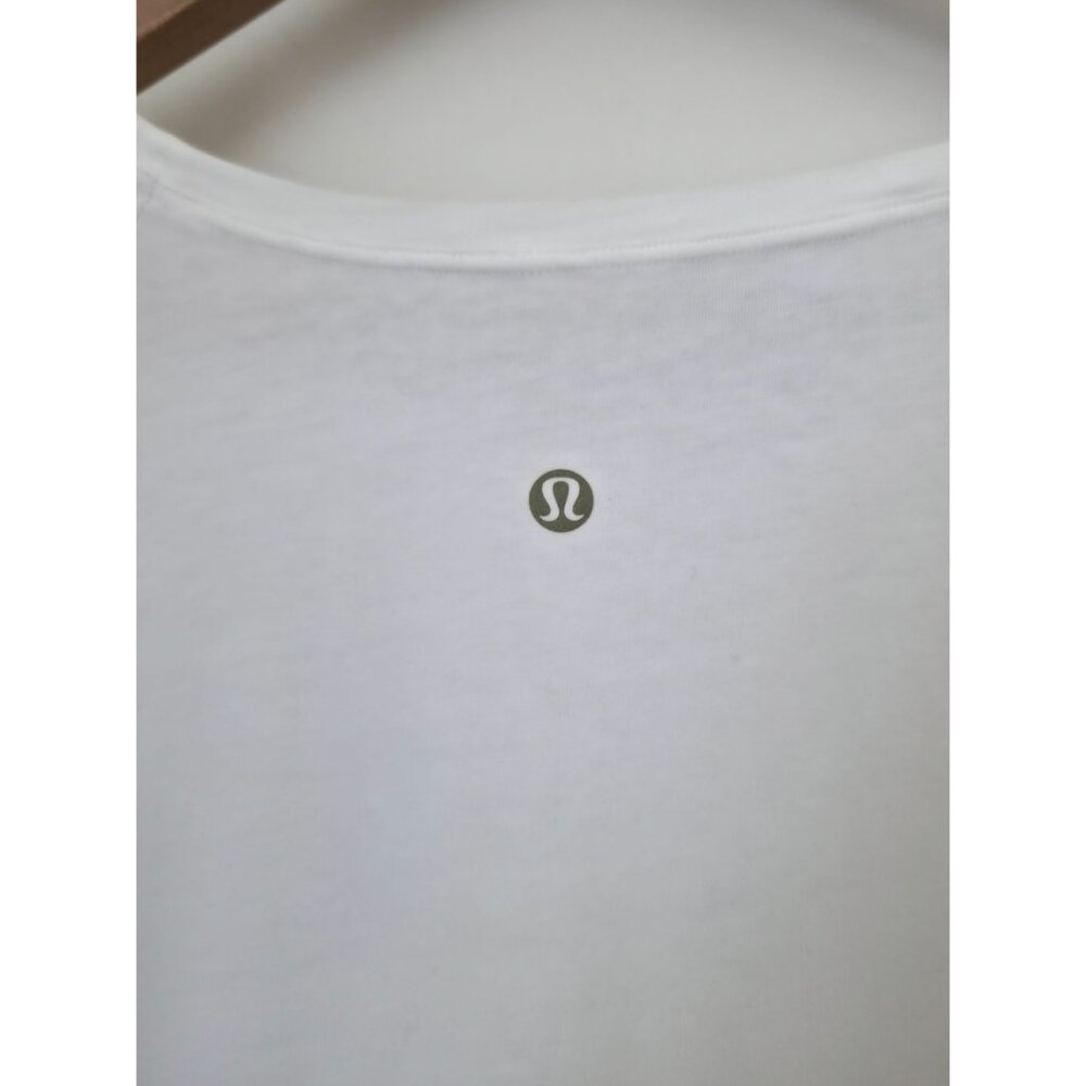Lululemon Emerald White Long Sleeve Lunar New Year Athleisure Pima Top Sz 8 - Picture 7 of 8